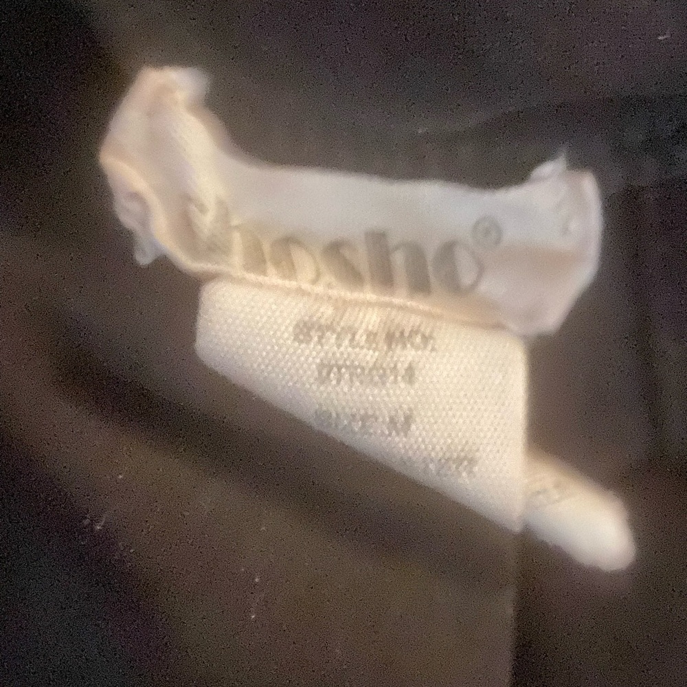 Small black - Picture 4 of 5
